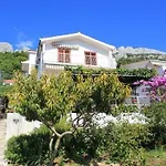 In With Sea View, Terrace, Air Conditioning, Wi-fi Pisak