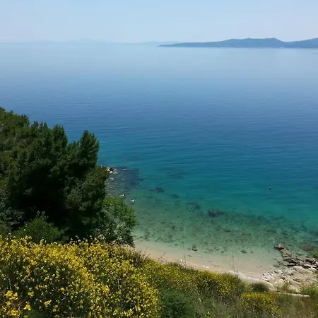 In With Sea View, Terrace, Air Conditioning, Wi-fi *