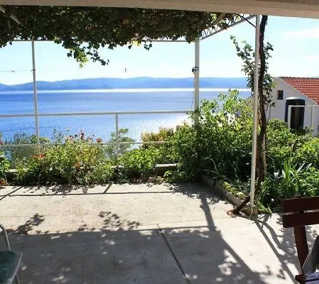 In With Sea View, Terrace, Air Conditioning, Wi-fi 皮萨克
